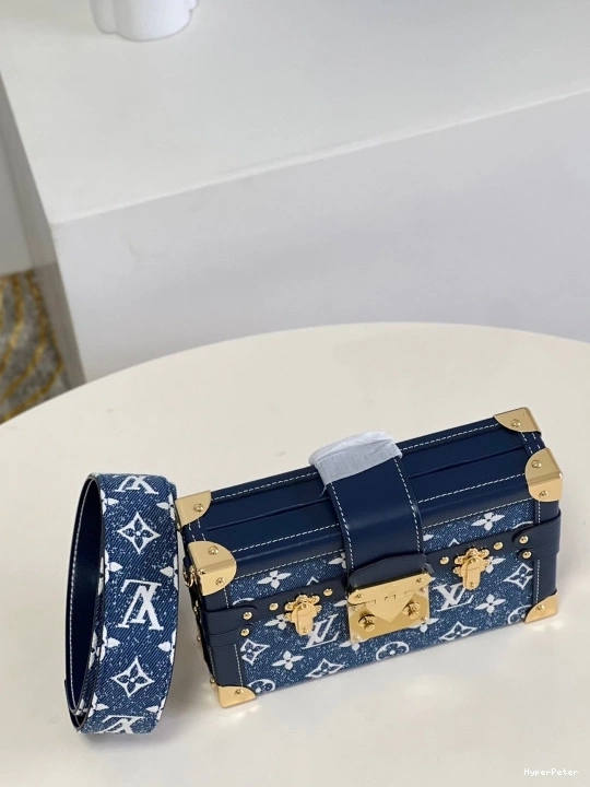 LOUIS MALLE PETITE VUITTON 0813